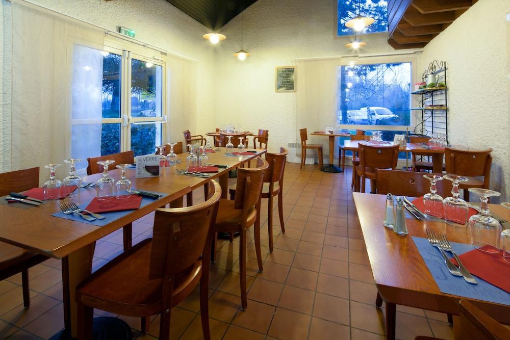 Greet Hotel Villeneuve La Garenne - Renove Eksteriør bilde