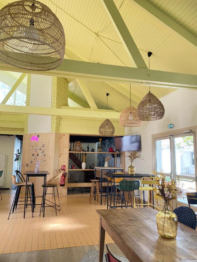 Greet Hotel Villeneuve La Garenne - Renove Eksteriør bilde
